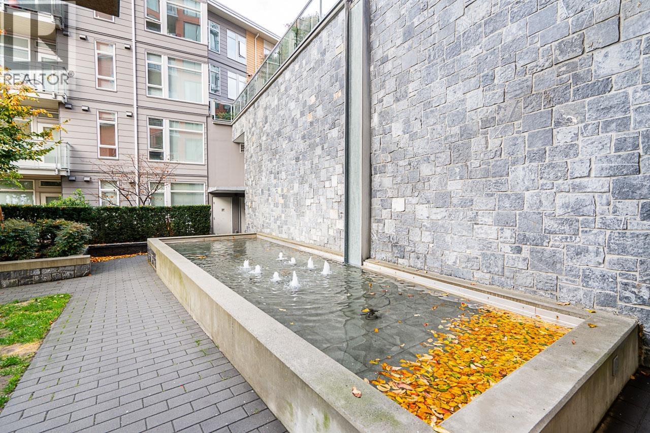 502 3281 E Kent Avenue North Avenue, Vancouver, British Columbia  V5S 0C4 - Photo 4 - R3066119