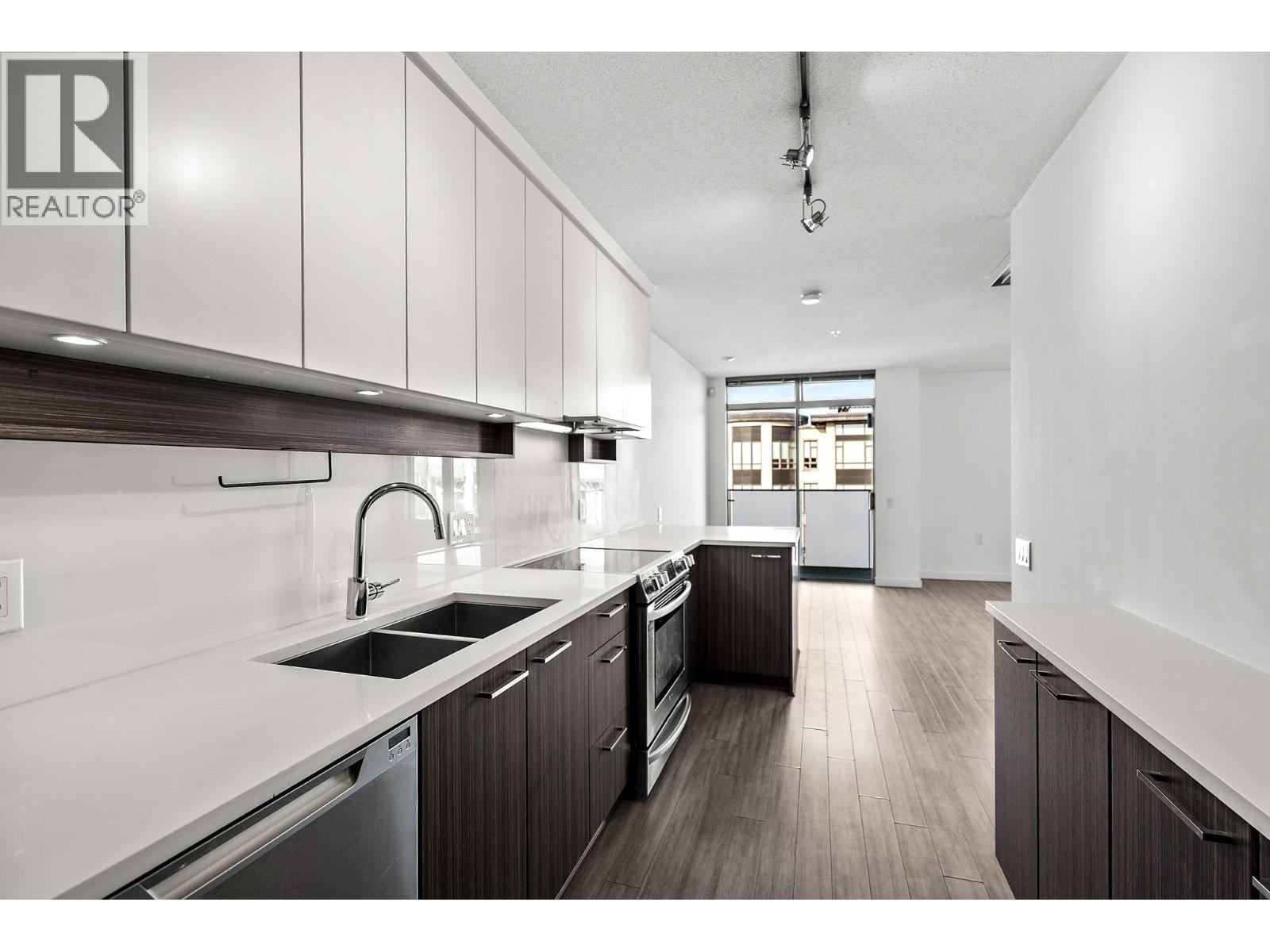 410 4310 Hastings Street, Burnaby, British Columbia  V5C 2J9 - Photo 13 - R3066131