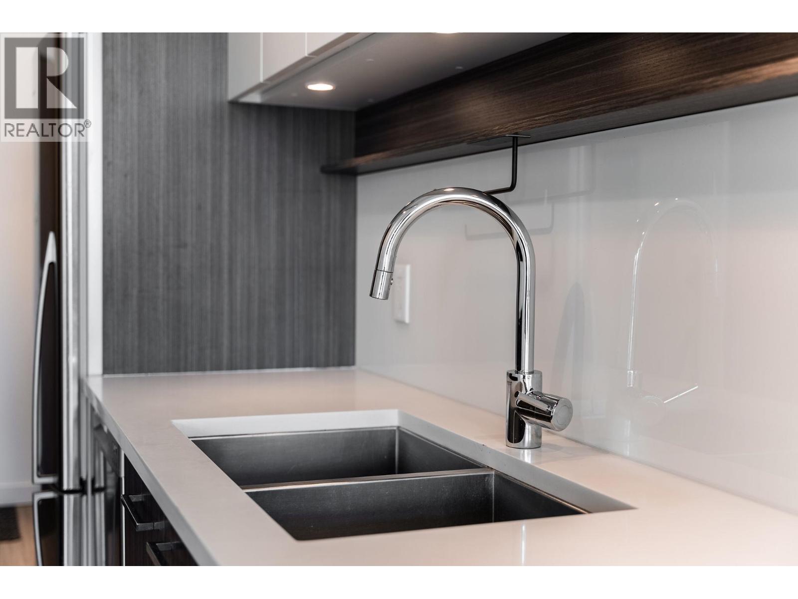 410 4310 Hastings Street, Burnaby, British Columbia  V5C 2J9 - Photo 14 - R3066131