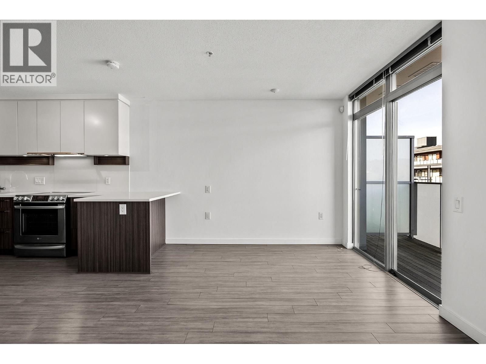 410 4310 Hastings Street, Burnaby, British Columbia  V5C 2J9 - Photo 6 - R3066131