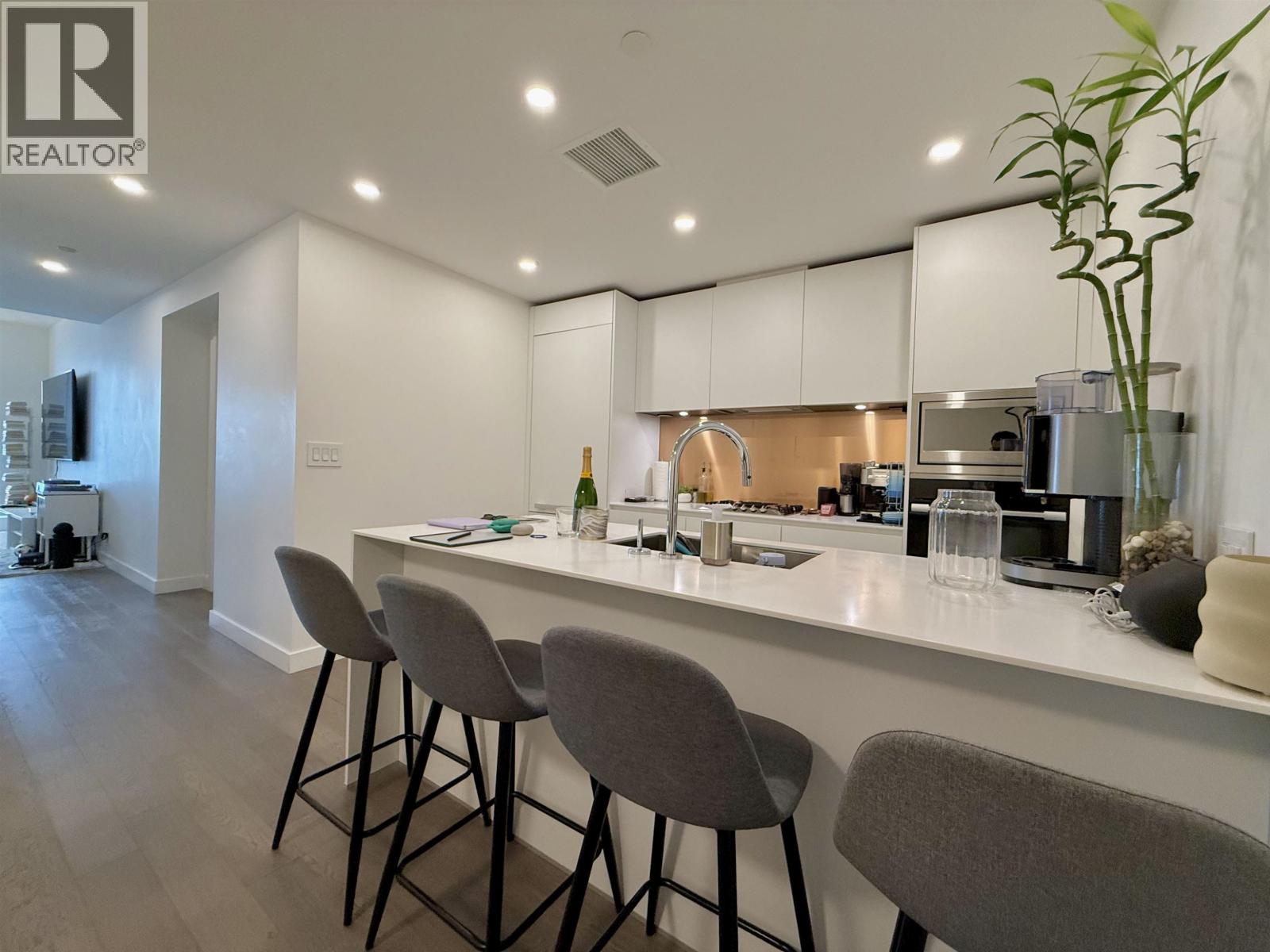 3605 1480 Howe Street, Vancouver, British Columbia  V6Z 0G5 - Photo 3 - R3066167