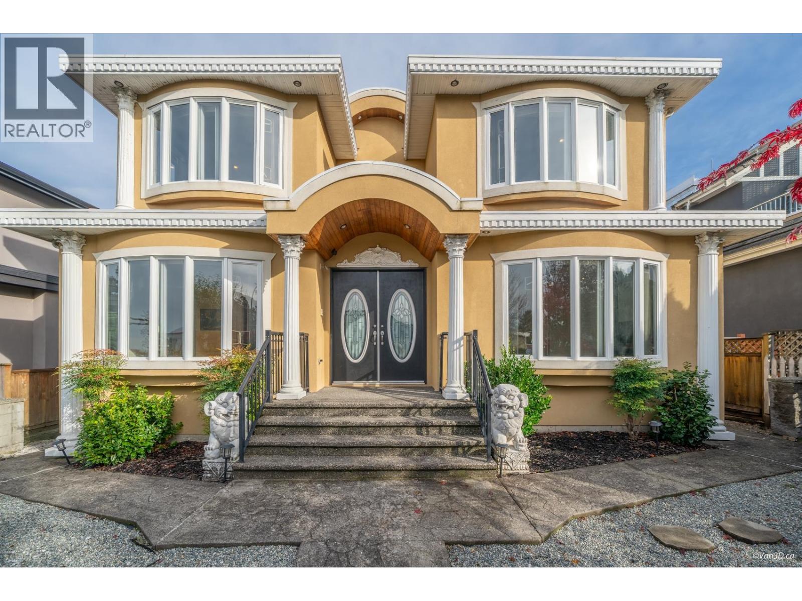 3559 WORTHINGTON DRIVE, Vancouver, British Columbia