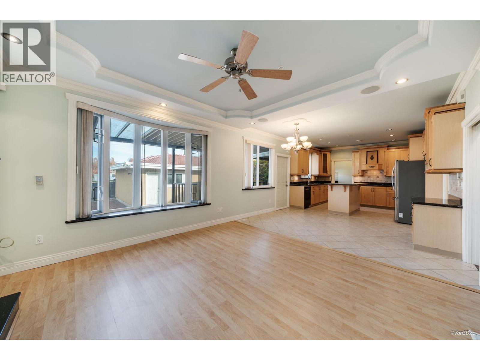 3559 Worthington Drive, Vancouver, British Columbia  V5M 3Y1 - Photo 13 - R3066147