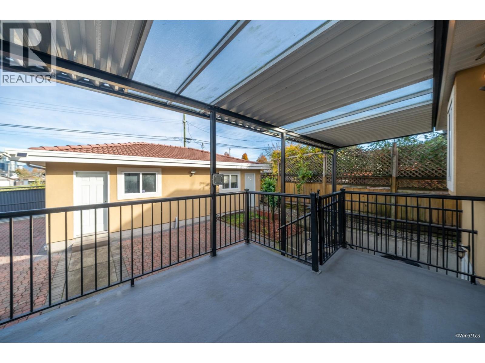 3559 Worthington Drive, Vancouver, British Columbia  V5M 3Y1 - Photo 15 - R3066147