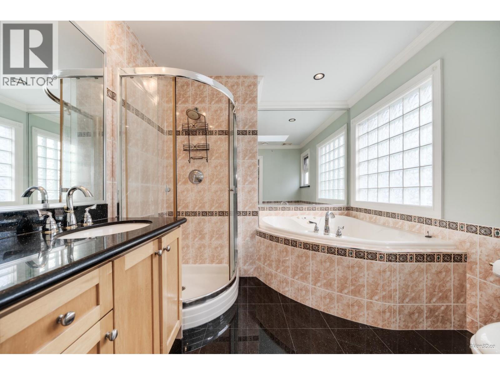 3559 Worthington Drive, Vancouver, British Columbia  V5M 3Y1 - Photo 20 - R3066147