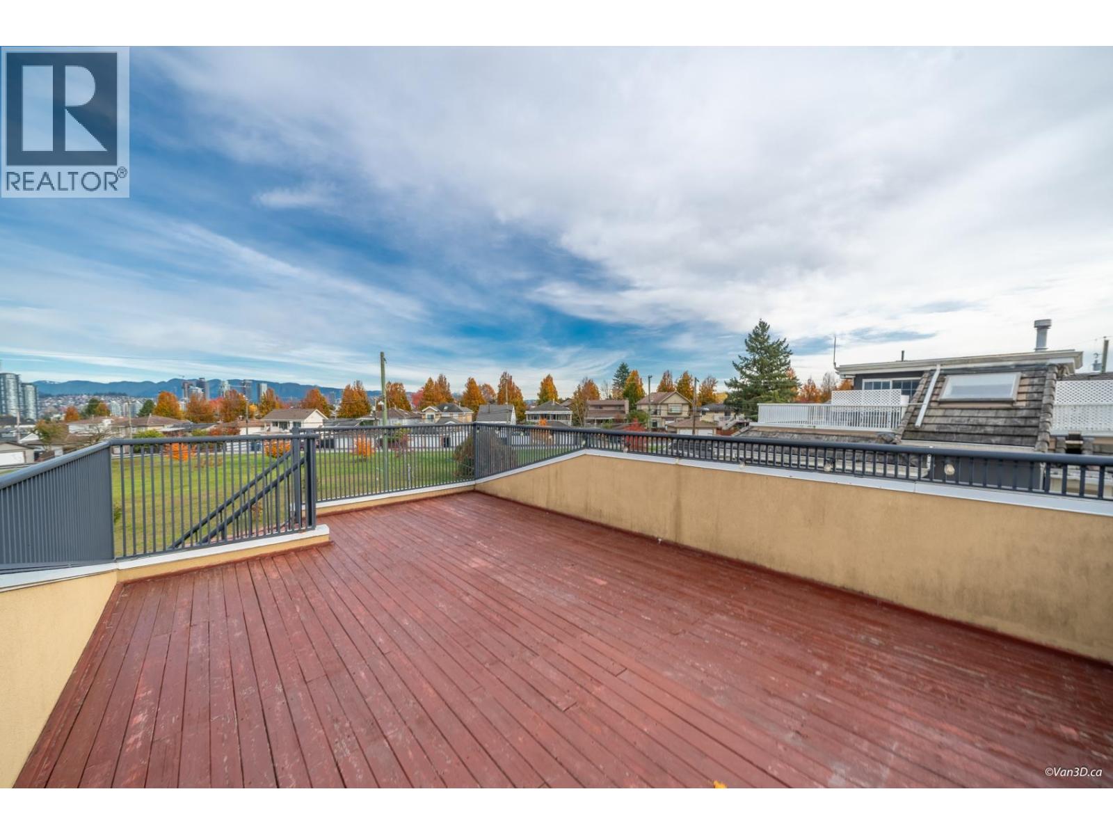 3559 Worthington Drive, Vancouver, British Columbia  V5M 3Y1 - Photo 24 - R3066147