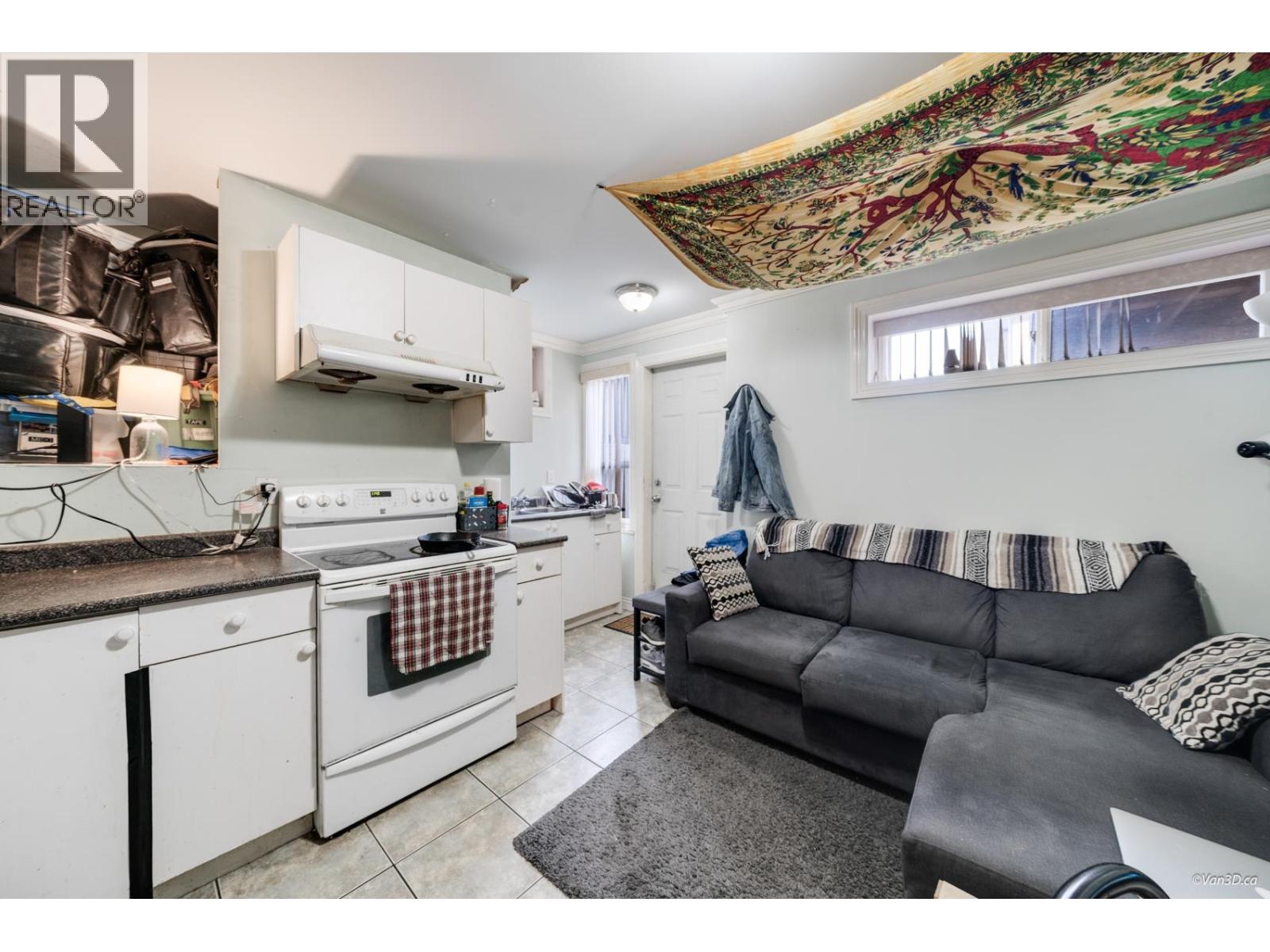 3559 Worthington Drive, Vancouver, British Columbia  V5M 3Y1 - Photo 29 - R3066147