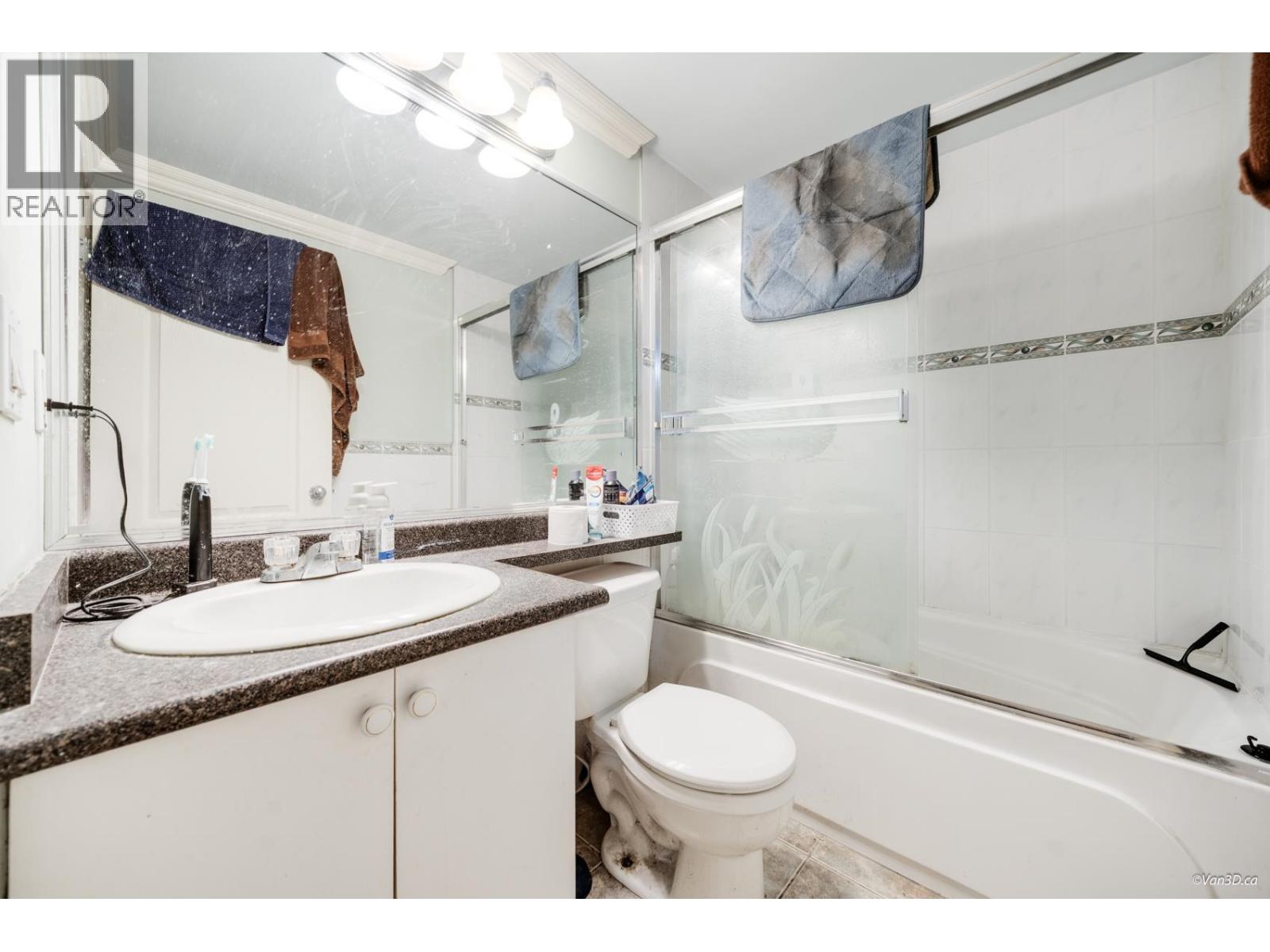 3559 Worthington Drive, Vancouver, British Columbia  V5M 3Y1 - Photo 30 - R3066147