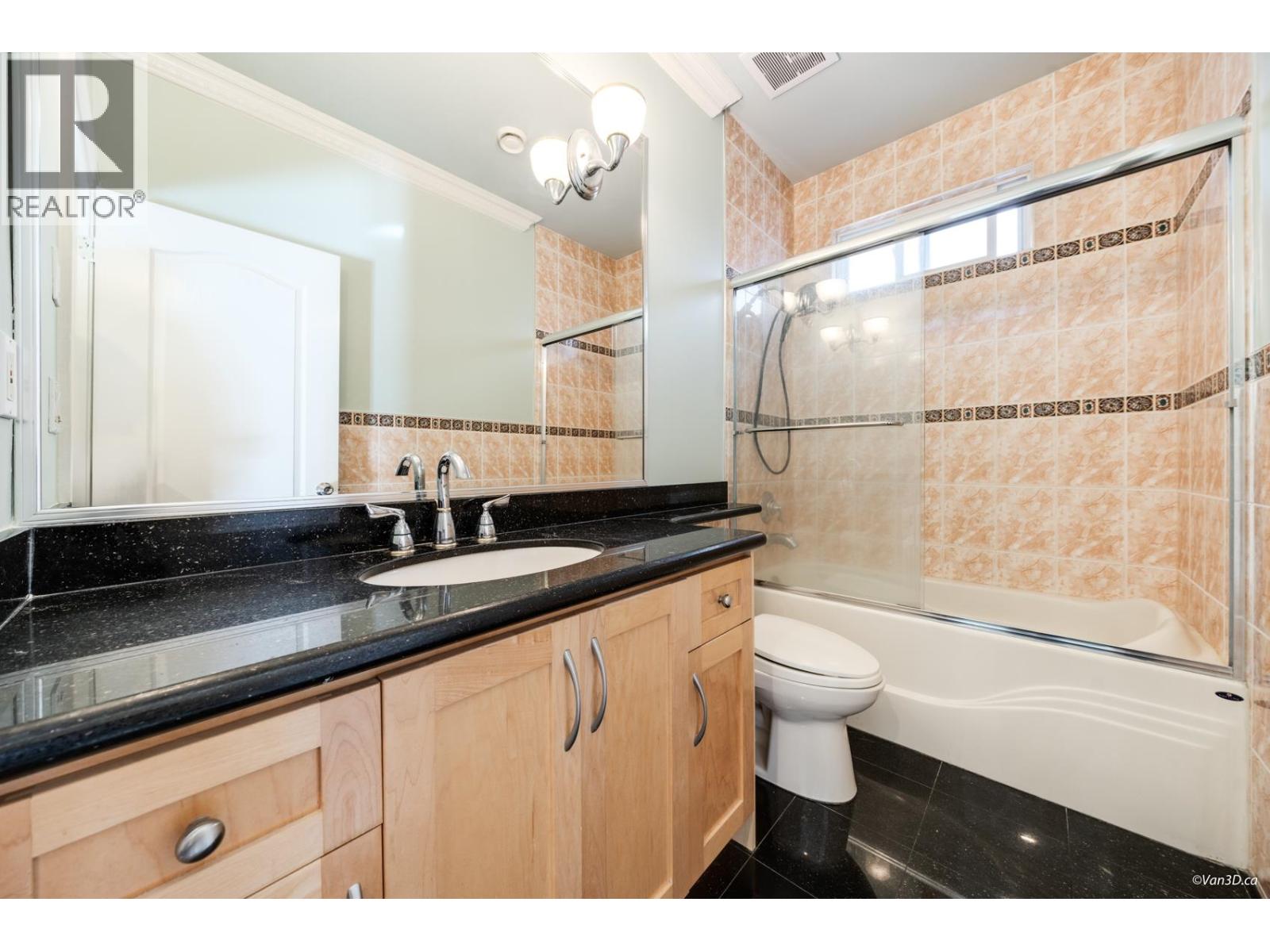 3559 Worthington Drive, Vancouver, British Columbia  V5M 3Y1 - Photo 7 - R3066147