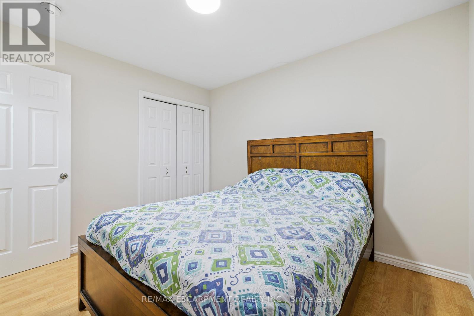 19 Winthrop Place, Hamilton, Ontario  L8G 3M3 - Photo 17 - X12529498