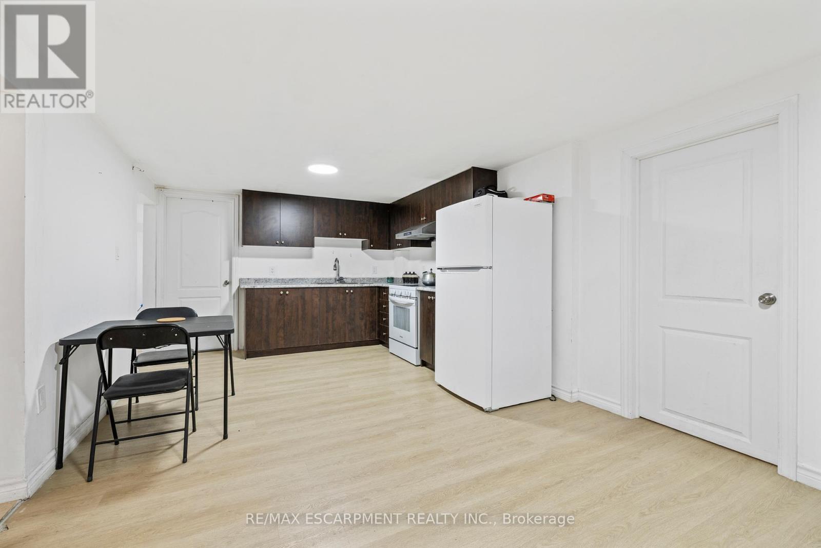 19 Winthrop Place, Hamilton, Ontario  L8G 3M3 - Photo 34 - X12529498