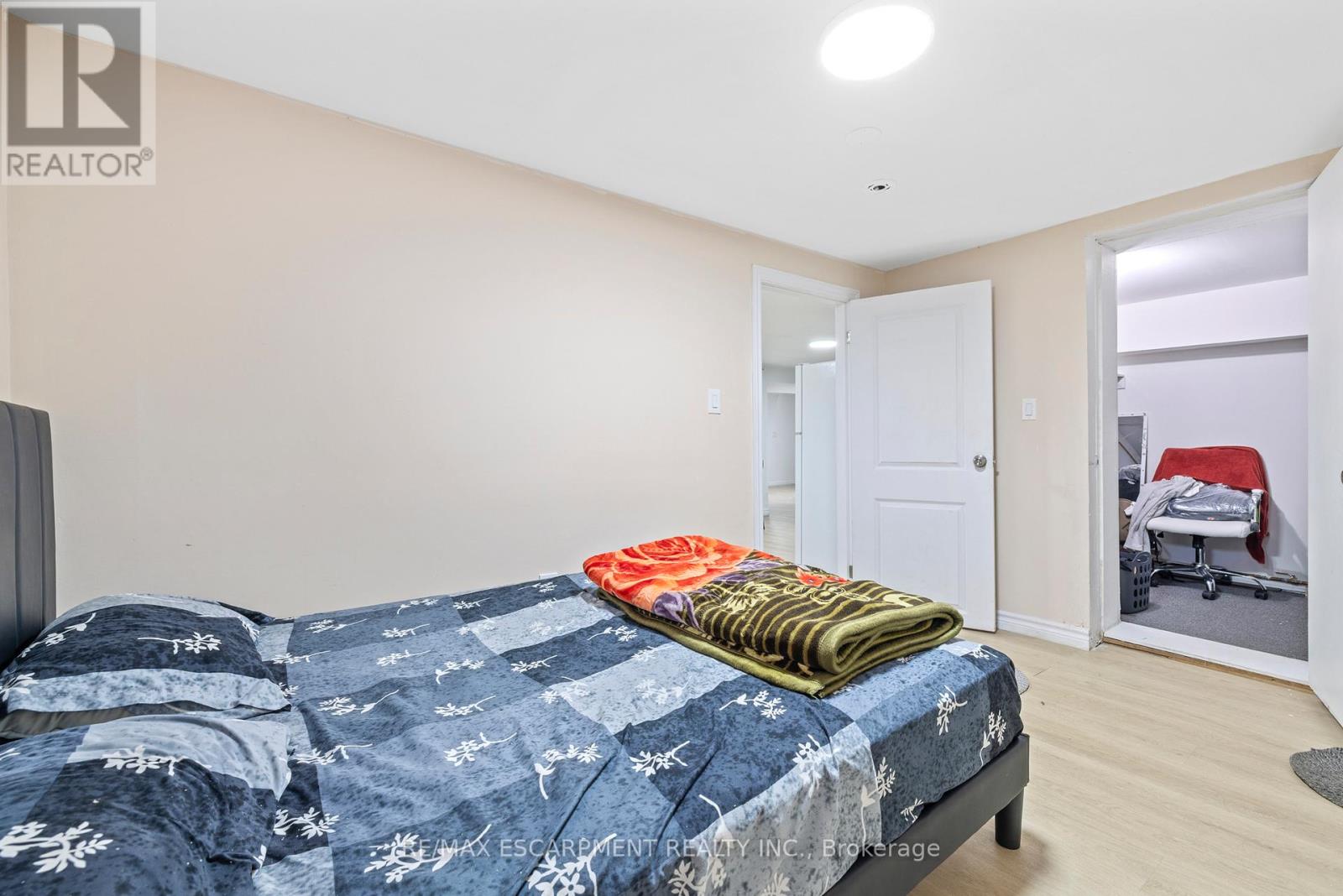 19 Winthrop Place, Hamilton, Ontario  L8G 3M3 - Photo 39 - X12529498