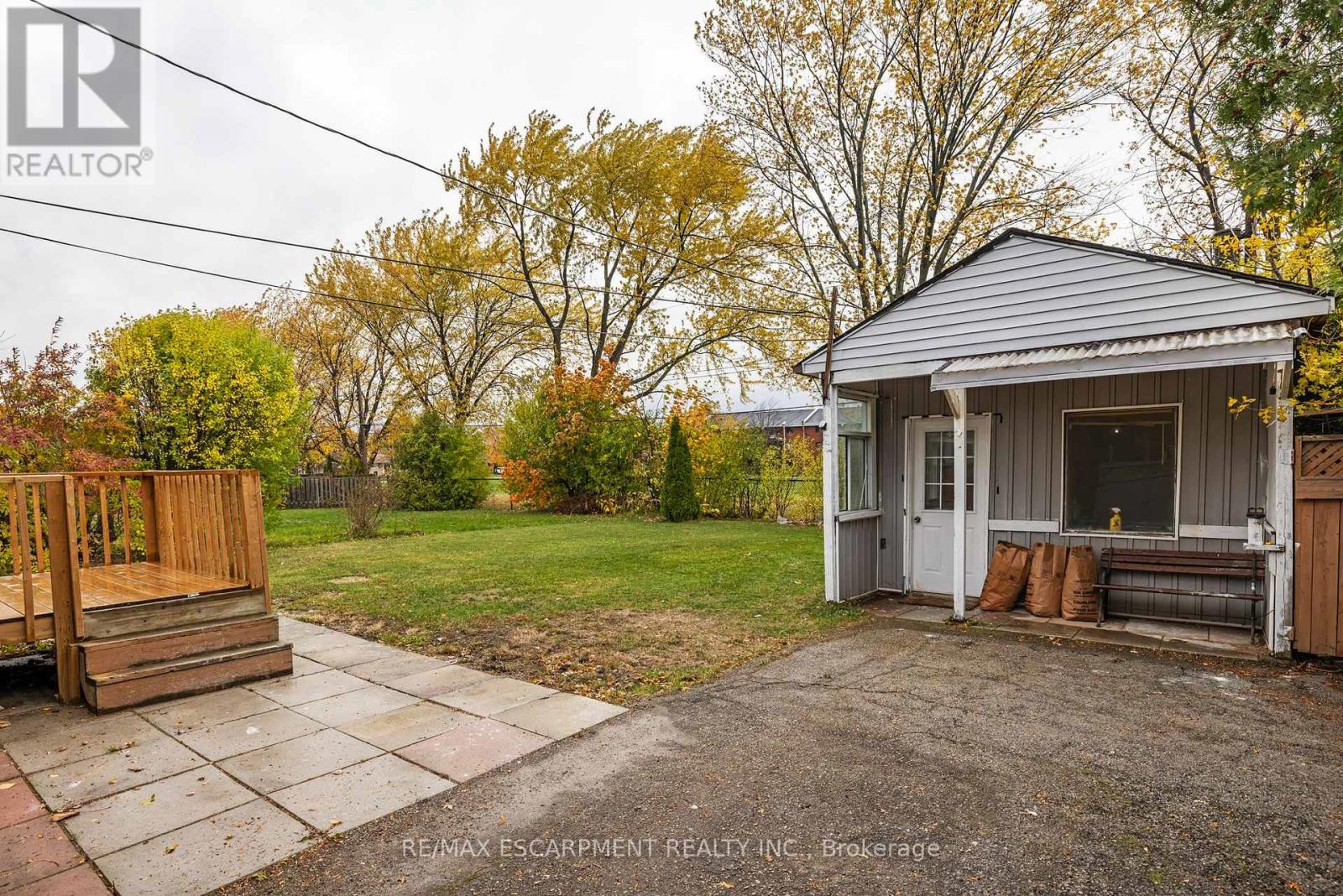 19 Winthrop Place, Hamilton, Ontario  L8G 3M3 - Photo 48 - X12529498