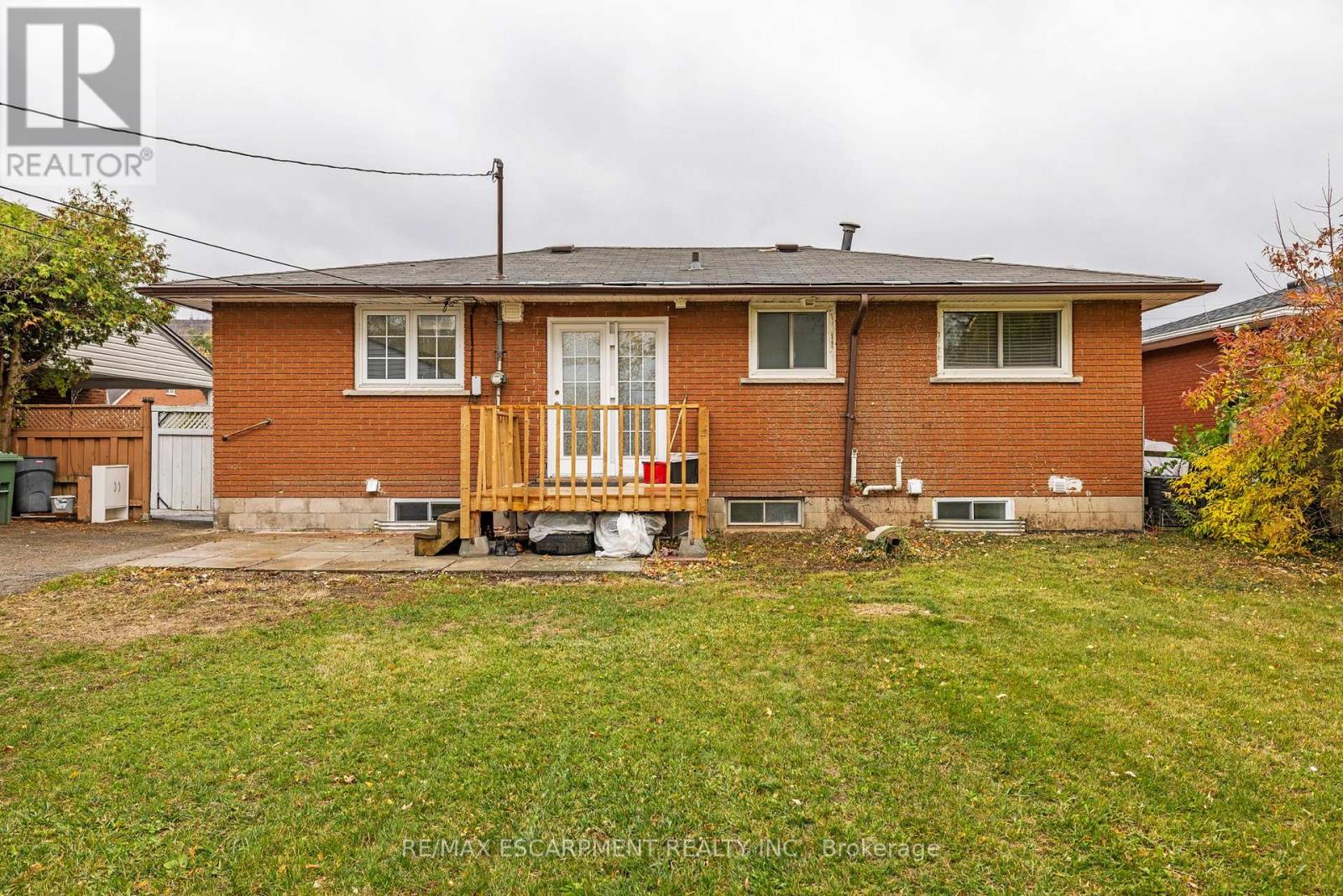 19 Winthrop Place, Hamilton, Ontario  L8G 3M3 - Photo 49 - X12529498
