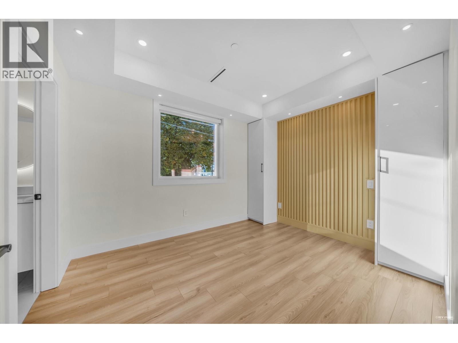 1 2705 East 3rd Avenue, Vancouver, British Columbia  V5M 1H3 - Photo 8 - R3051334