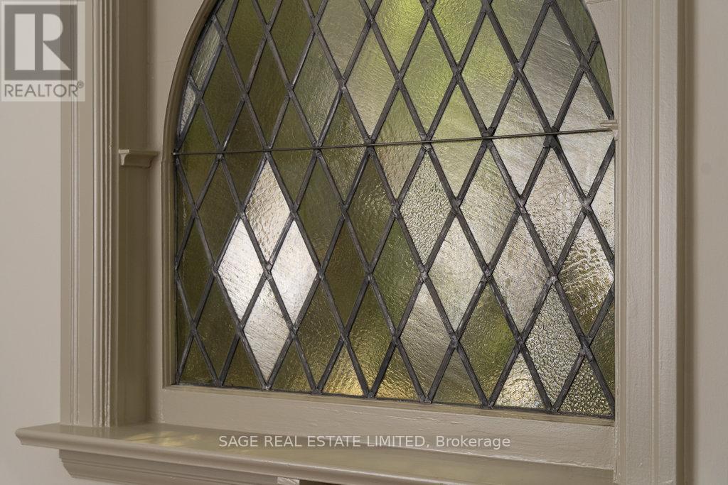 36 Mountwood Avenue, Hamilton, Ontario  L8N 2G9 - Photo 17 - X12529548