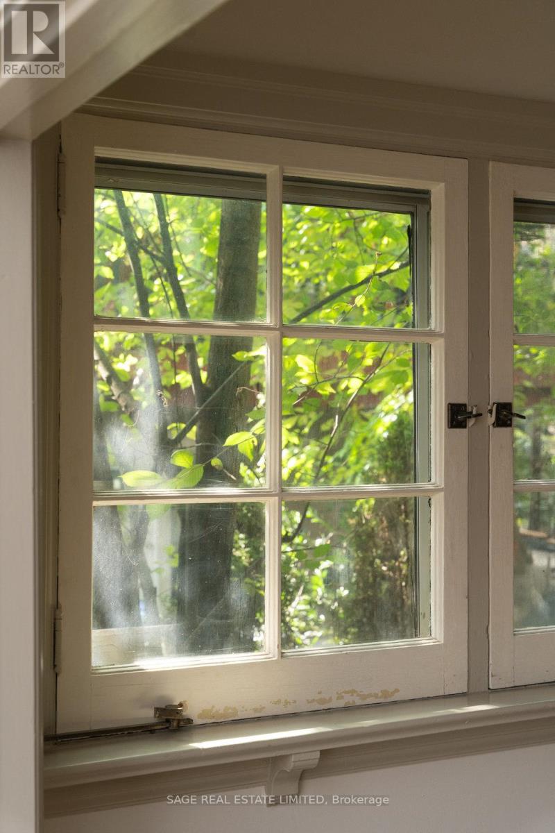 36 Mountwood Avenue, Hamilton, Ontario  L8N 2G9 - Photo 18 - X12529548