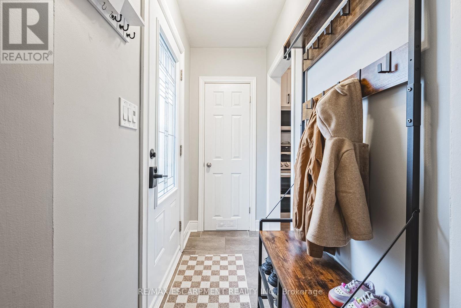 307 East 33rd Street, Hamilton, Ontario  L8V 3T9 - Photo 10 - X12529566