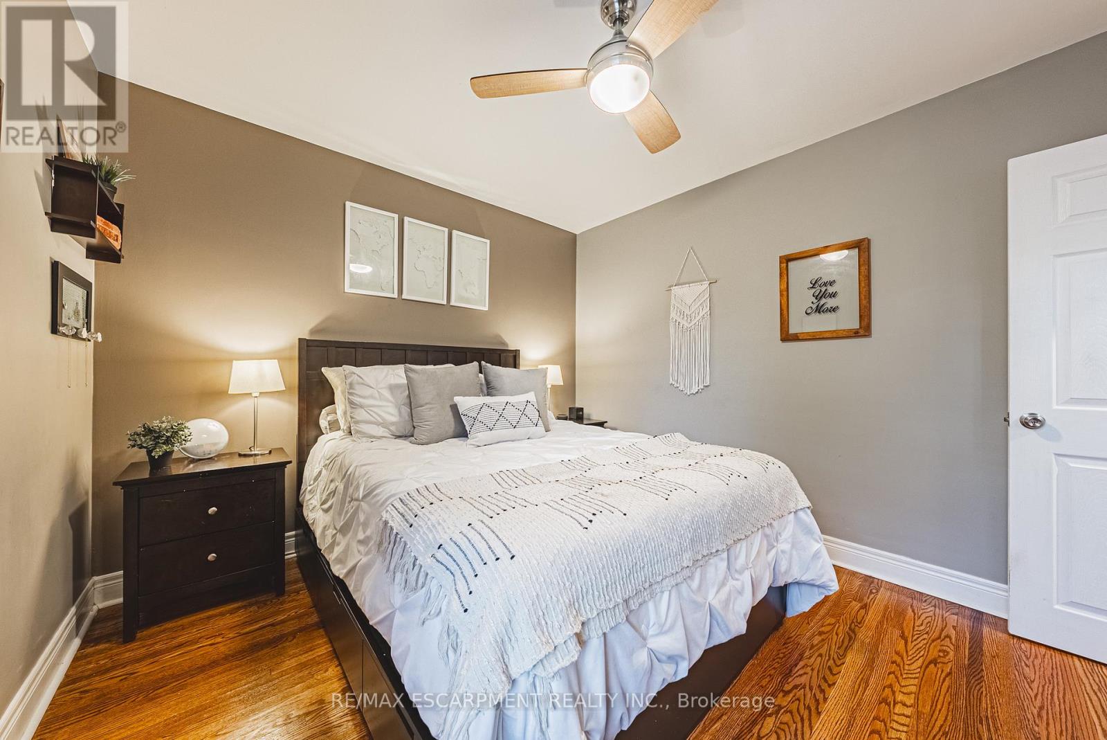 307 East 33rd Street, Hamilton, Ontario  L8V 3T9 - Photo 25 - X12529566