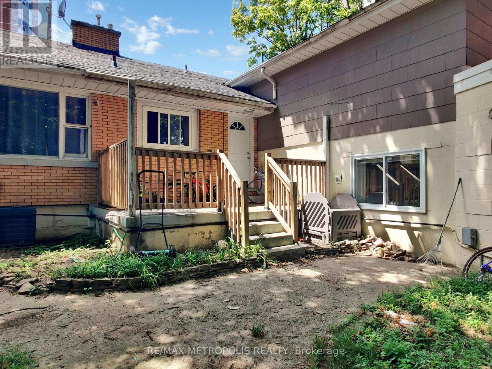 180 King Street N, Waterloo, Ontario  N2J 2Y5 - Photo 47 - X12529574