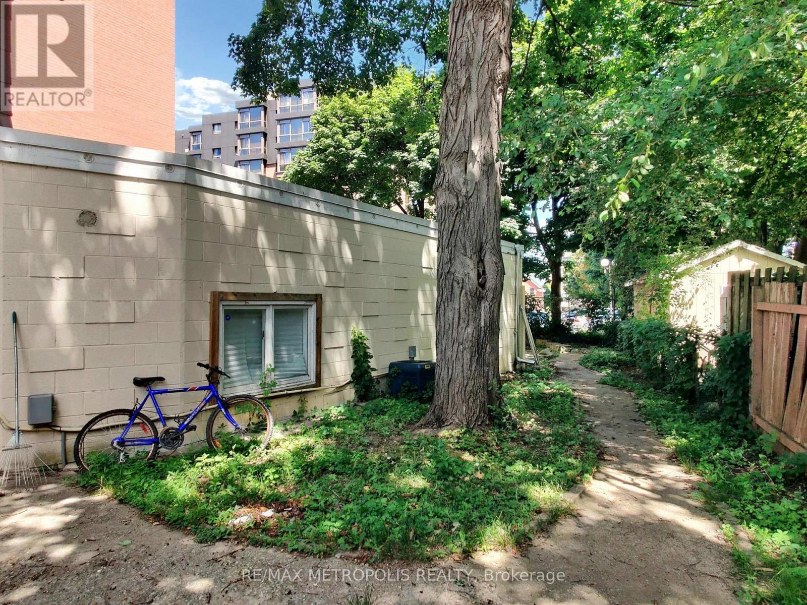 180 King Street N, Waterloo, Ontario  N2J 2Y5 - Photo 49 - X12529574