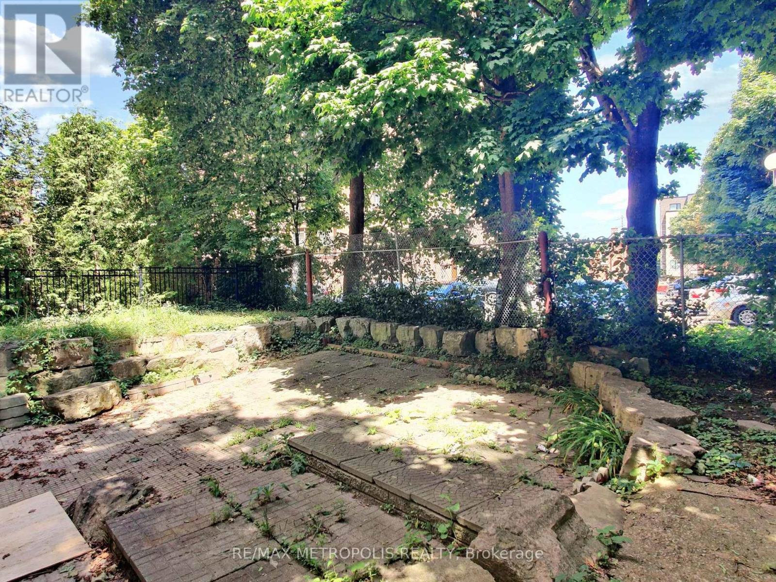 180 King Street N, Waterloo, Ontario  N2J 2Y5 - Photo 50 - X12529574