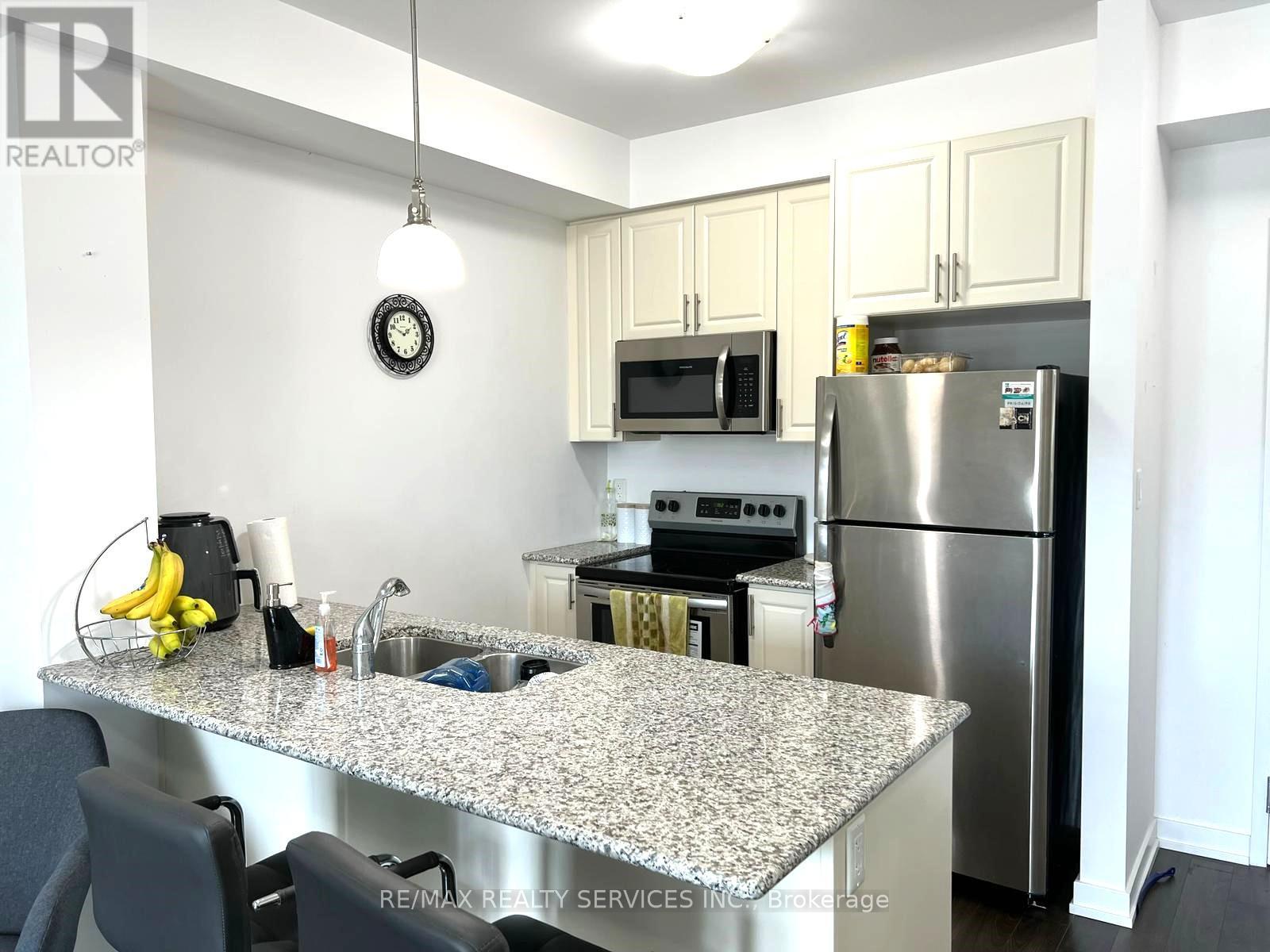 236 - 125 Shoreview Place, Hamilton, Ontario  L8E 0K3 - Photo 6 - X12529586