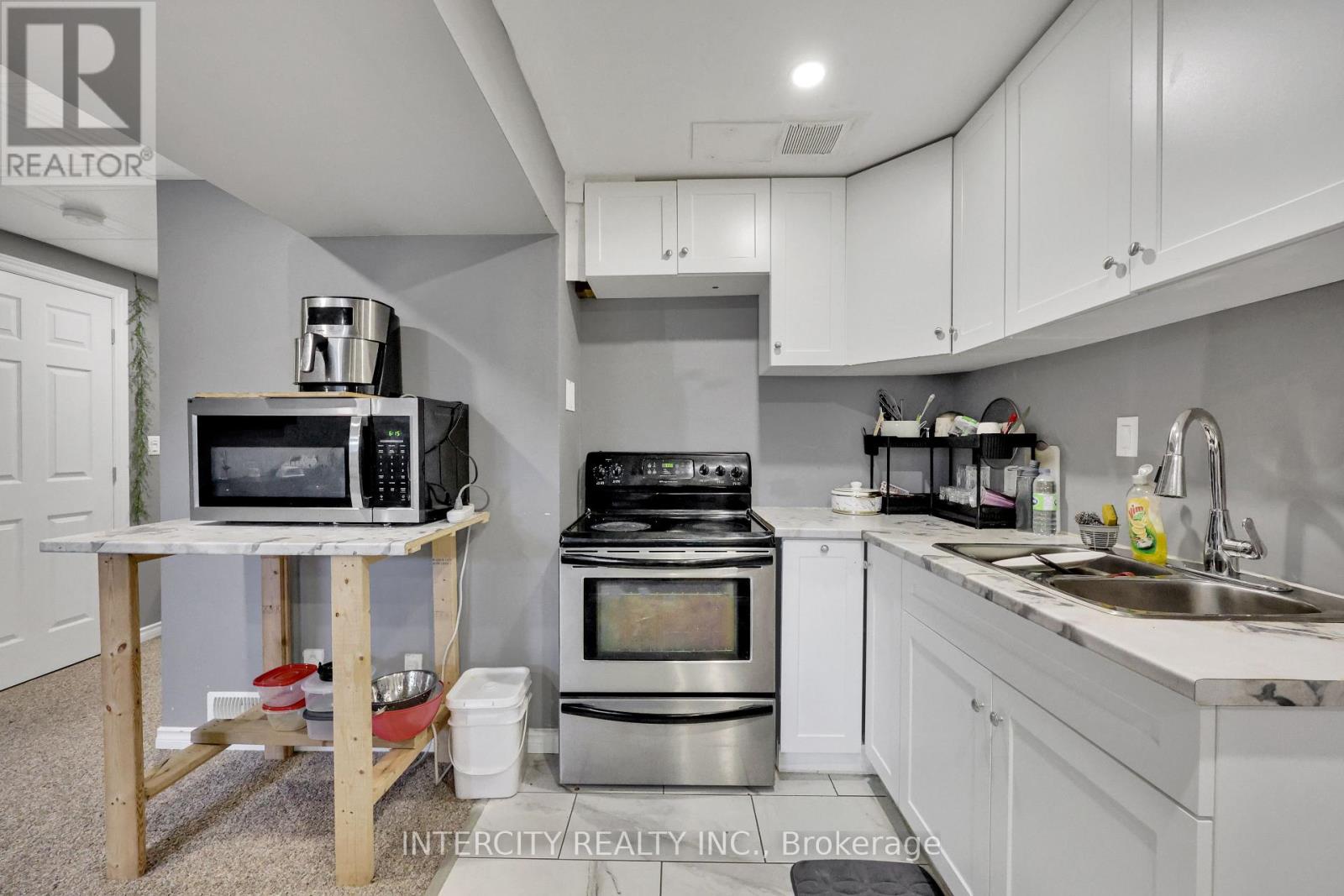 82 Molengraaf Way, Chatham-Kent, Ontario  N7M 0A2 - Photo 27 - X12529610