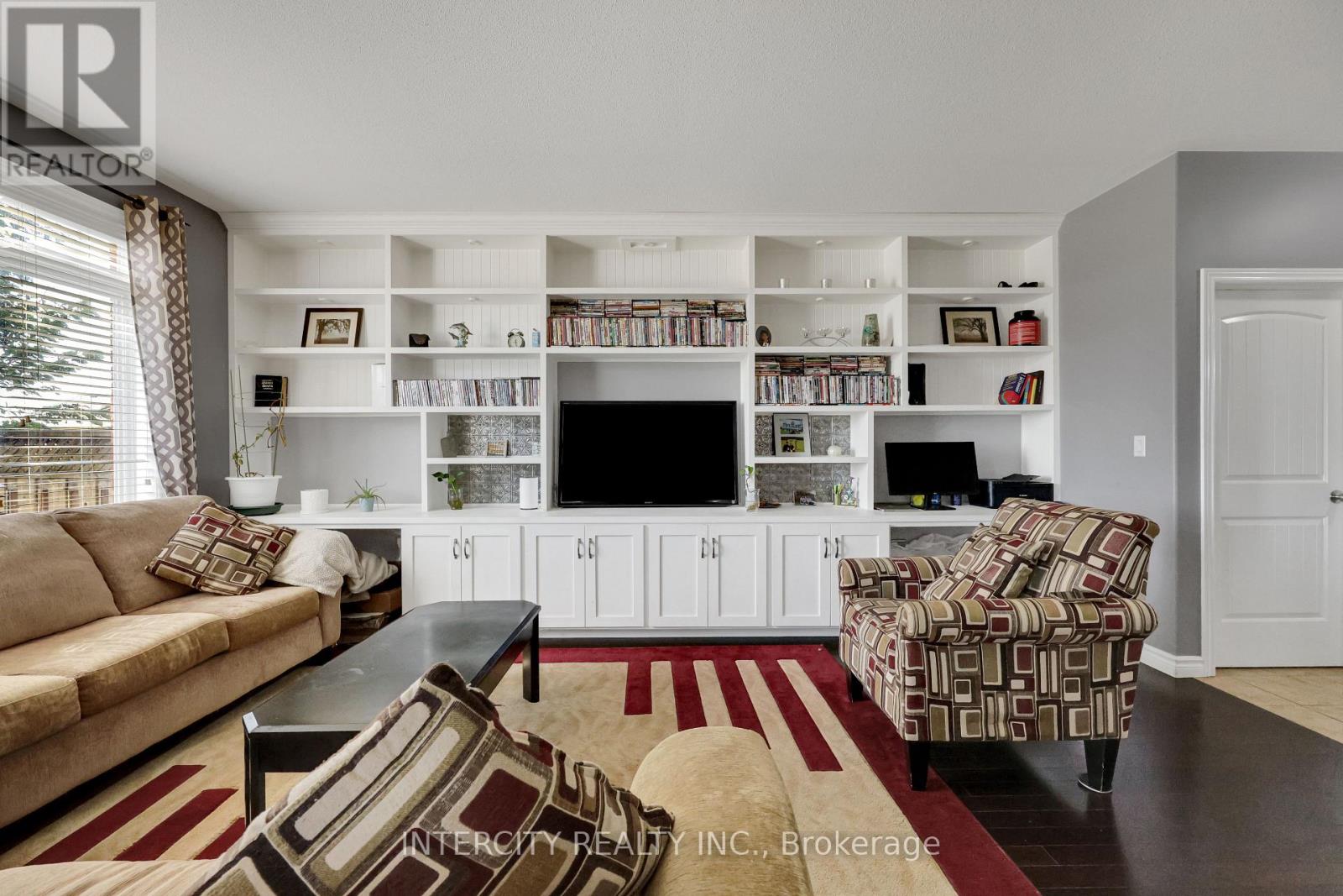 82 Molengraaf Way, Chatham-Kent, Ontario  N7M 0A2 - Photo 6 - X12529610