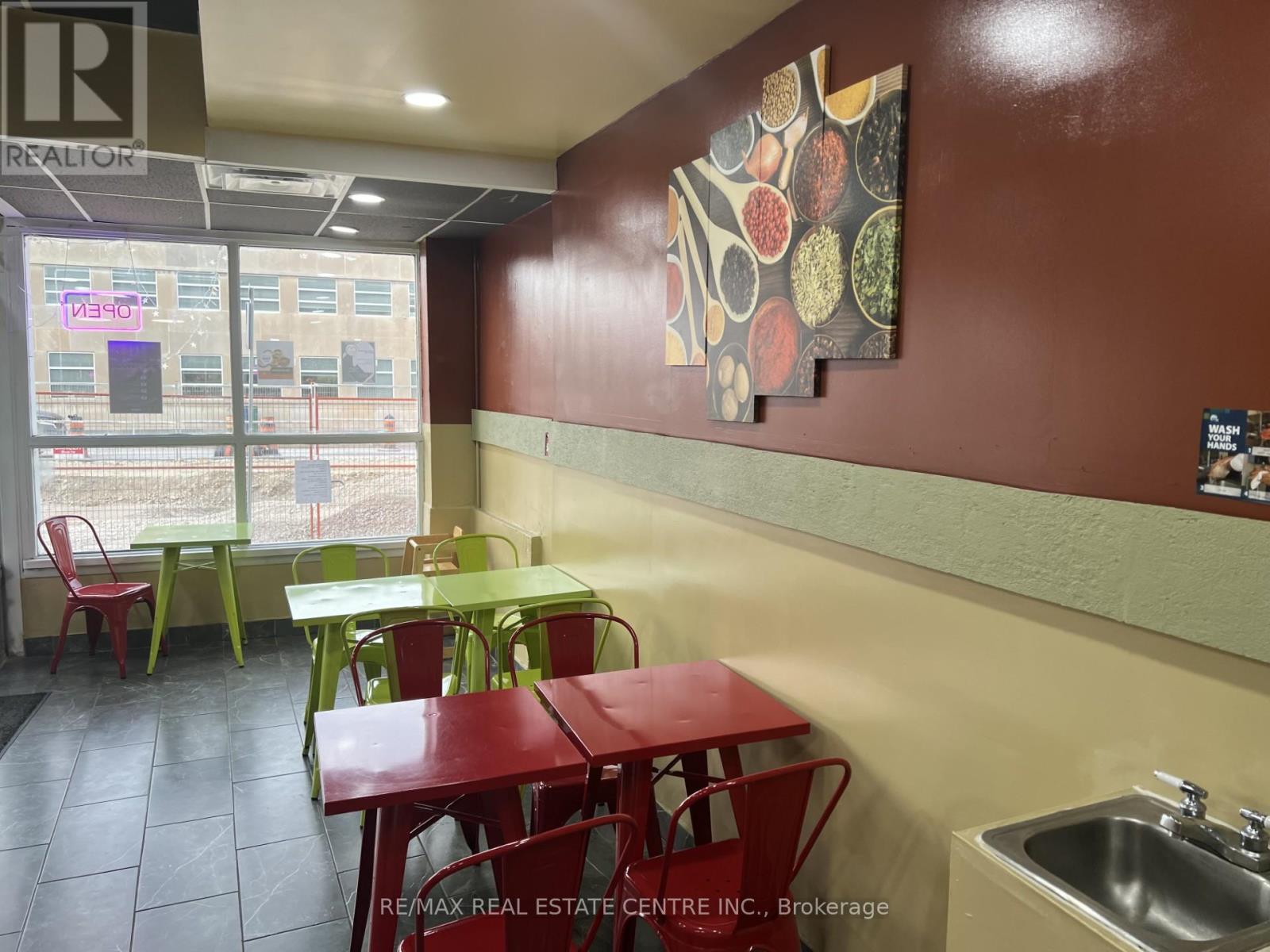 1155 University Avenue W, Windsor, Ontario  N9A 5T1 - Photo 5 - X12529712