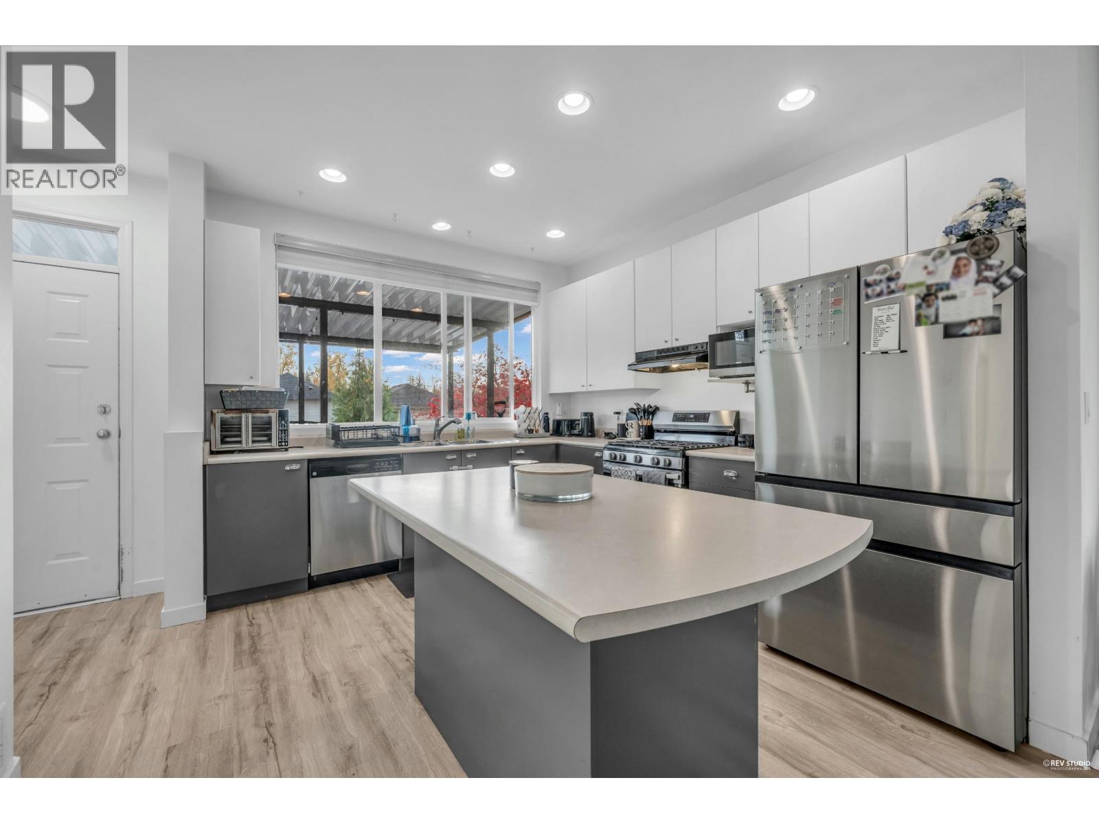 24342 102b Avenue, Maple Ridge, British Columbia  V2W 1Y2 - Photo 11 - R3065673