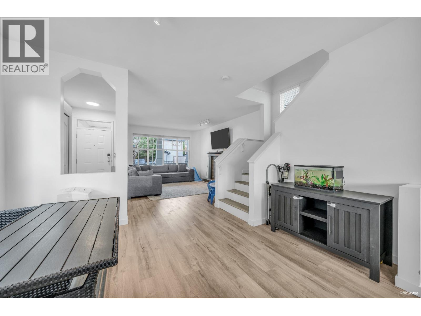 24342 102b Avenue, Maple Ridge, British Columbia  V2W 1Y2 - Photo 7 - R3065673