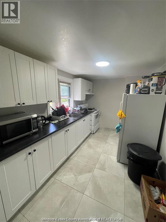 15 Jones, Leamington, Ontario  N8H 2R7 - Photo 9 - 25028488