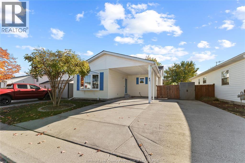 43 Cherry Street, Mcgregor, Ontario  N0R 1J0 - Photo 3 - 25028486