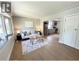 26 GRANDFIELD Street, Hamilton, Ontario