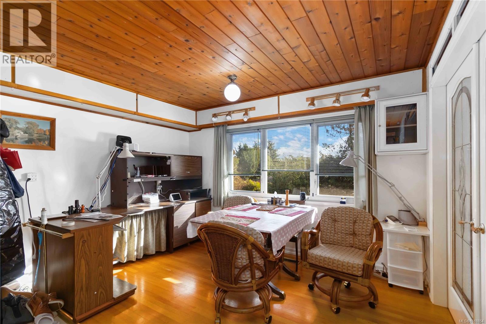 4504 Pachena Pl, Saanich, British Columbia  V8X 2N9 - Photo 16 - 1018854