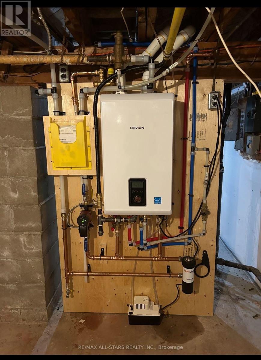 84 Metro Road N, Georgina, Ontario  L4P 1C4 - Photo 25 - N12411886