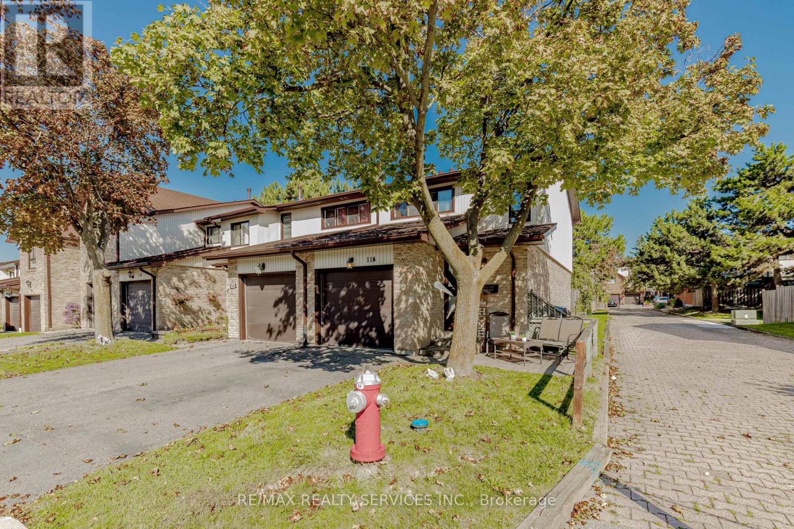 114 - 114 FOSTER CRESCENT, Brampton, Ontario