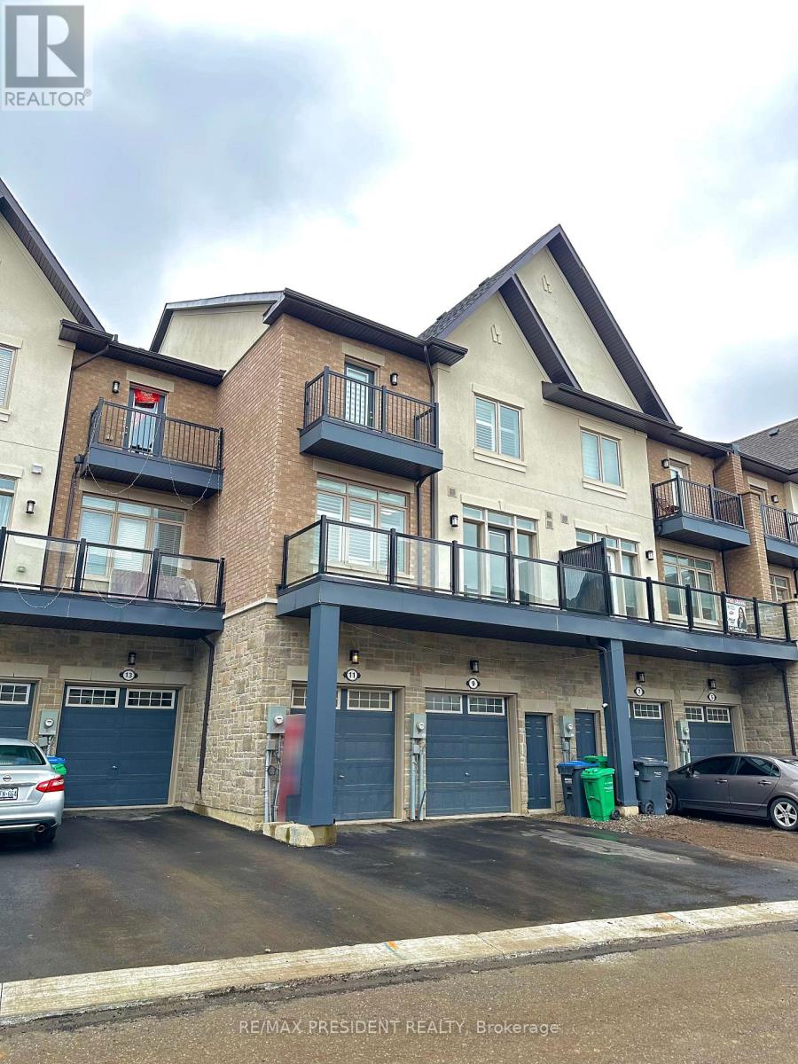 11 Springdale Avenue, Caledon, Ontario  L7C 4L4 - Photo 2 - W12527792