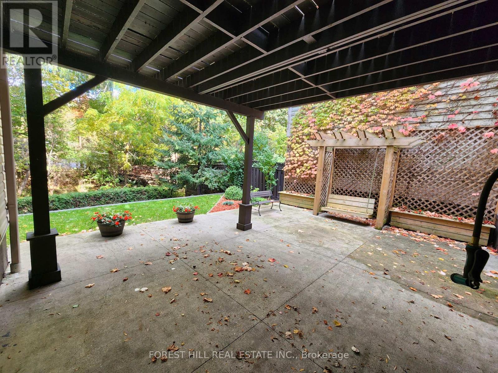 1214 Kos Boulevard, Mississauga, Ontario  L5J 4L7 - Photo 19 - W12528778