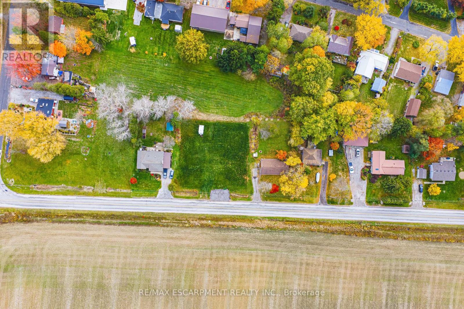 610 New Lakeshore Road, Norfolk, Ontario  N0A 1N3 - Photo 5 - X12525474