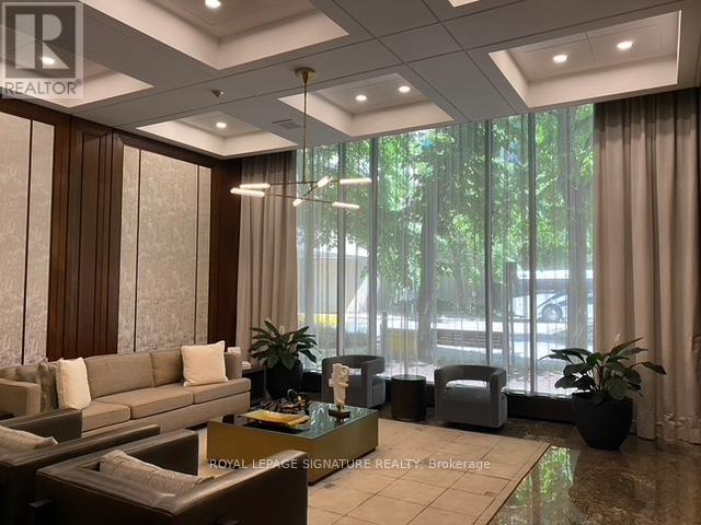 2102 - 65 Harbour Square, Toronto, Ontario  M5J 2L4 - Photo 2 - C12529738