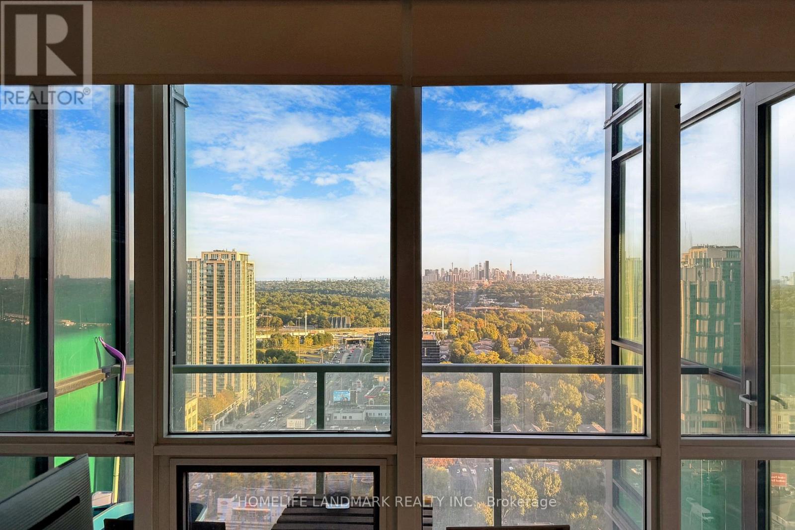 2203 - 11 Bogert Avenue, Toronto, Ontario  M2N 0H4 - Photo 38 - C12529772