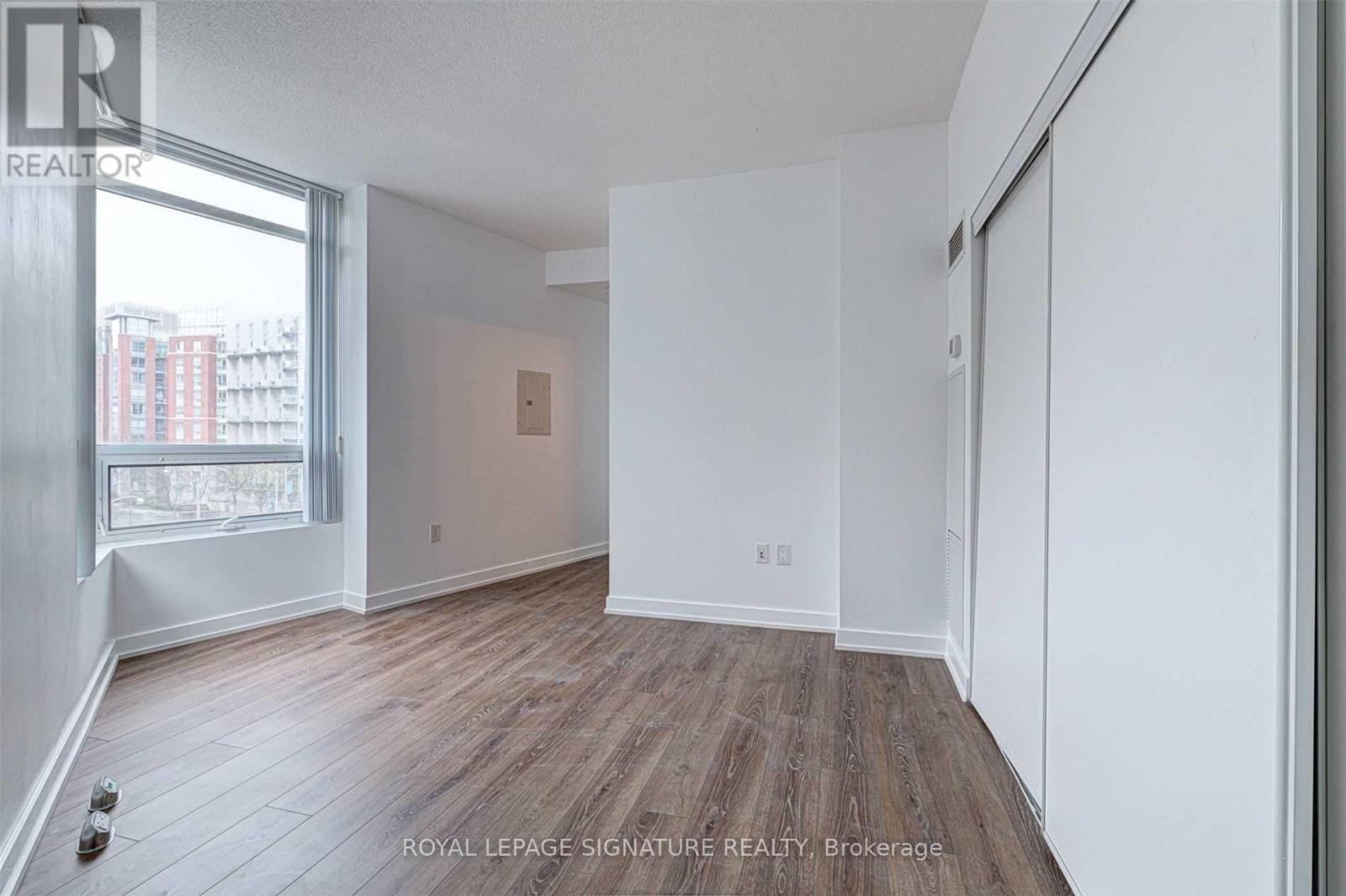 507 - 38 Dan Leckie Way, Toronto, Ontario  M5V 2V6 - Photo 6 - C12529778