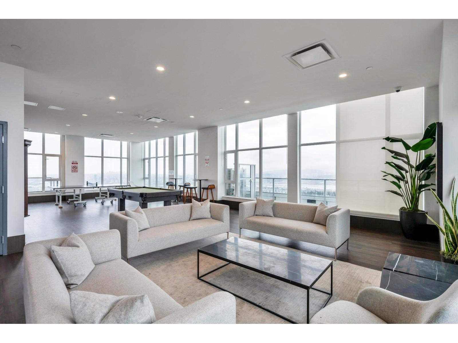 2809 13350 Central Avenue, Surrey, British Columbia  V3T 0S1 - Photo 11 - R3066212