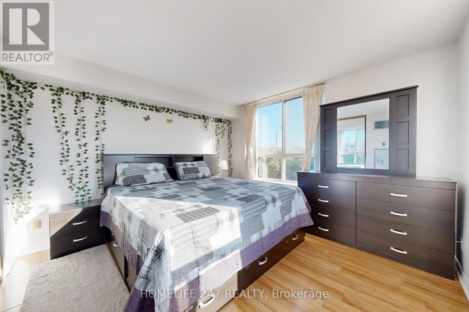 413 - 330 Mccowan Road, Toronto, Ontario  M1J 3N3 - Photo 13 - E12529740