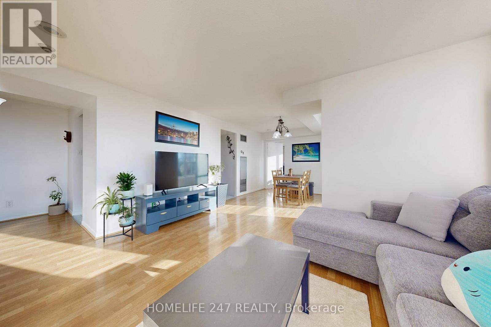 413 - 330 Mccowan Road, Toronto, Ontario  M1J 3N3 - Photo 7 - E12529740