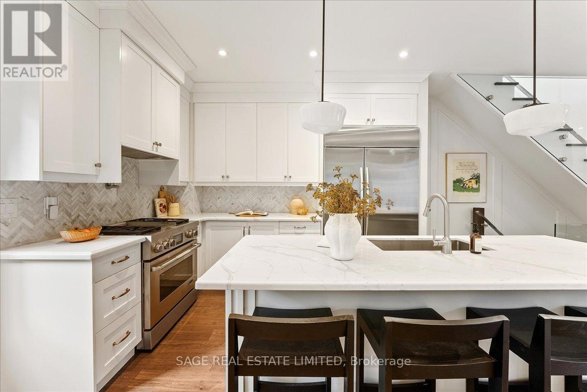 324 Beech Avenue, Toronto, Ontario  M4E 3J3 - Photo 13 - E12529742