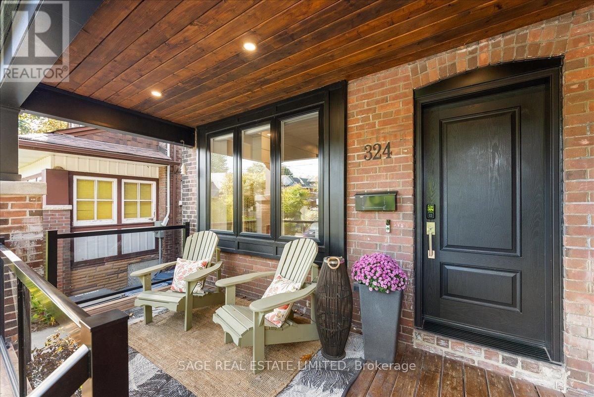 324 Beech Avenue, Toronto, Ontario  M4E 3J3 - Photo 2 - E12529742