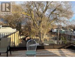 UPPER 2 - 987 PAPE AVENUE, Toronto, Ontario